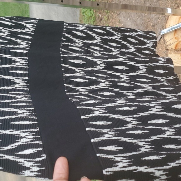 Karen Kane dress sz. M - Picture 8 of 8